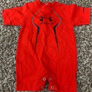 Under armor infant onesie, short
